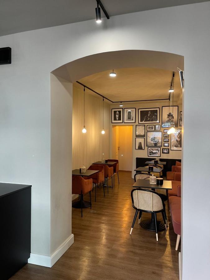 Max Hotel Duesseldorf Self-Check-In ภายนอก รูปภาพ