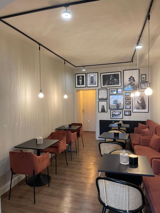 Max Hotel Duesseldorf Self-Check-In ภายนอก รูปภาพ